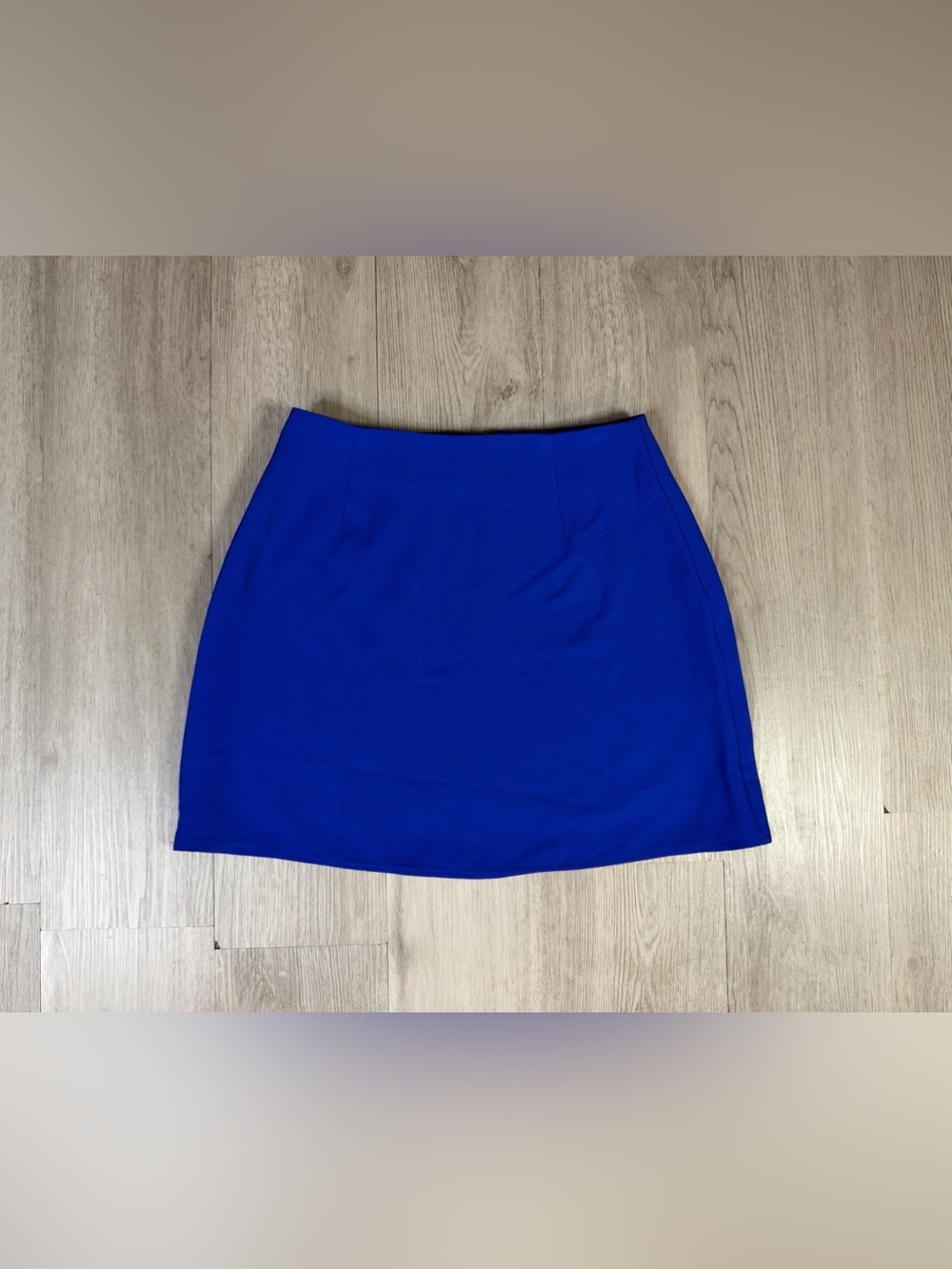Peppermayo Women's Blue Solid Knit Mini Skirt Stretch Zip Closure Size 4 Small.
